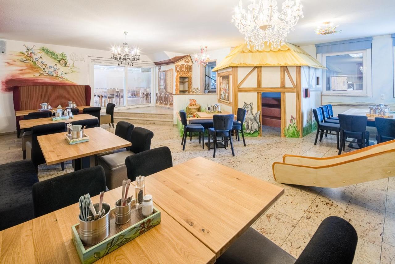 Hotel Hofgut Tiergarten Aulendorf Eksteriør billede