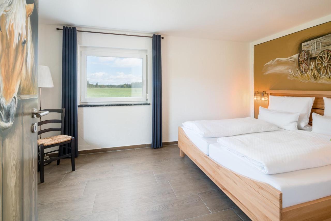 Hotel Hofgut Tiergarten Aulendorf Eksteriør billede